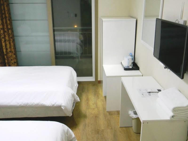 Sims Hotel Jeju Exterior photo